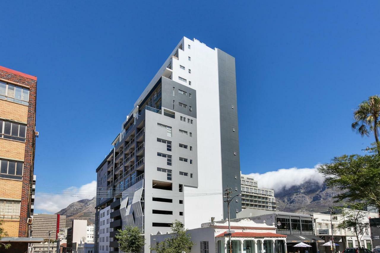 Urban Oasis Balcony Apartment Backup Powered Kaapstad Buitenkant foto