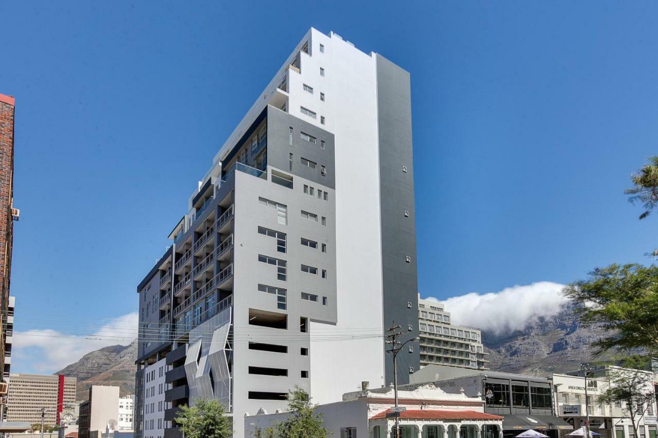 Urban Oasis Balcony Apartment Backup Powered Kaapstad Buitenkant foto